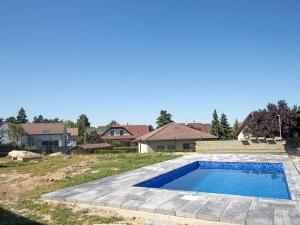 Prodej rodinného domu, Mukařov, 125 m2