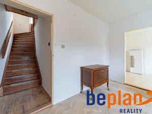 Prodej bytu 3+1, Karlovy Vary, Kvapilova, 83 m2