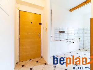 Prodej bytu 3+1, Karlovy Vary, Kvapilova, 83 m2