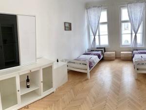 Pronájem bytu 1+1, Praha - Žižkov, Chlumova, 30 m2