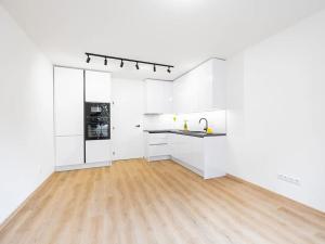 Prodej bytu 3+kk, Praha - Strašnice, Nučická, 72 m2