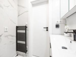 Prodej bytu 3+kk, Praha - Strašnice, Nučická, 72 m2