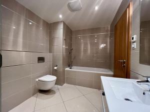 Pronájem bytu 3+kk, Praha - Žižkov, Olšanská, 98 m2
