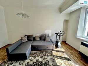 Pronájem bytu 2+kk, Praha - Michle, Adamovská, 46 m2