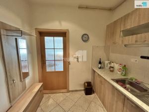 Pronájem bytu 2+kk, Praha - Michle, Adamovská, 46 m2