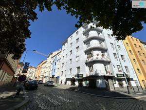 Pronájem bytu 2+kk, Praha - Michle, Adamovská, 46 m2