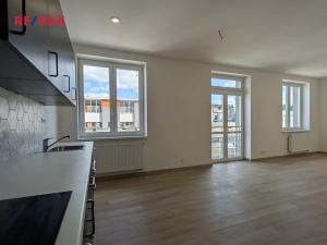 Pronájem bytu 3+kk, Praha - Vršovice, Na louži, 97 m2