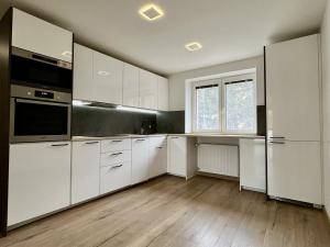 Pronájem bytu 2+1, Ostrava, Abramovova, 48 m2