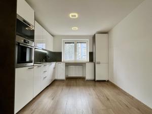 Pronájem bytu 2+1, Ostrava, Abramovova, 48 m2