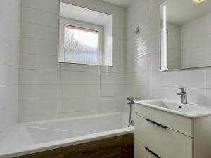 Pronájem bytu 2+1, Ostrava, Abramovova, 48 m2