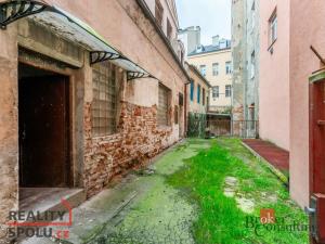 Prodej komerční nemovitosti, Karlovy Vary, Varšavská, 145 m2