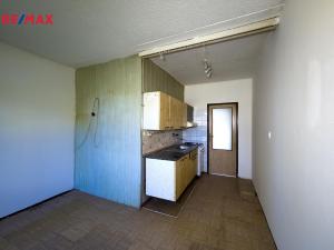 Prodej bytu 1+1, Třebíč - Nové Dvory, Čajkovského, 36 m2