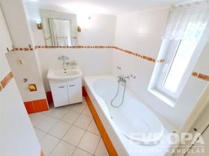 Prodej rodinného domu, Nepomuk, Husova, 294 m2