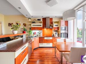 Prodej bytu 2+kk, Vestec, U Strouhy, 78 m2