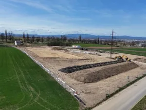 Prodej bytu 1+kk, Hůry, Pod Strání, 42 m2