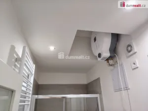 Pronájem bytu 1+kk, Děčín - Děčín III-Staré Město, Zelená, 31 m2