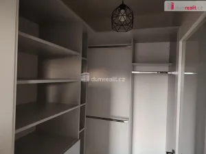 Pronájem bytu 3+1, Děčín - Děčín III-Staré Město, Zelená, 65 m2