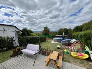 Prodej zahrady, Kadaň, 450 m2