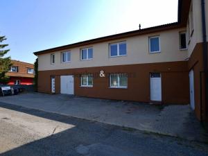 Prodej rodinného domu, Mukařov, Do Podkovy, 428 m2