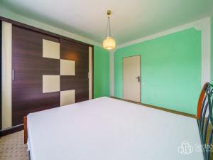 Prodej bytu 3+1, Habartov, Karla Čapka, 68 m2