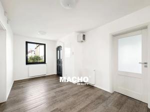 Pronájem rodinného domu, Kosoř, Školská, 380 m2