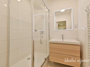 Pronájem bytu 2+1, Brno - Bystrc, Černého, 62 m2