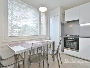 Pronájem bytu 2+1, Brno - Bystrc, Černého, 62 m2