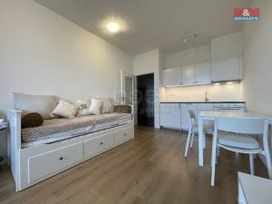 Pronájem bytu 2+kk, Praha - Hlubočepy, Geologická, 45 m2