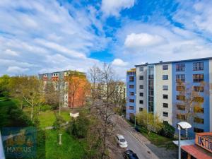 Pronájem bytu 2+1, Praha - Žižkov, Na vrcholu, 55 m2