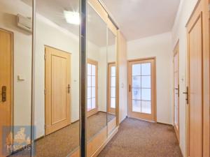 Pronájem bytu 2+1, Praha - Žižkov, Na vrcholu, 55 m2