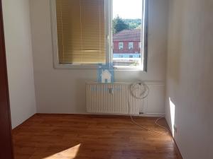 Pronájem bytu 2+1, Jince, Zborovská, 42 m2