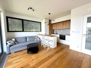 Pronájem bytu 2+kk, Praha - Hlubočepy, Kurandové, 50 m2