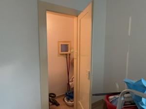 Pronájem bytu 2+kk, Praha - Smíchov, Plzeňská, 41 m2