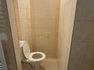 Pronájem bytu 2+kk, Praha - Smíchov, Plzeňská, 41 m2