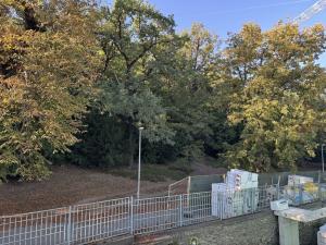 Pronájem bytu 2+kk, Praha - Smíchov, Plzeňská, 41 m2