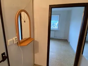 Pronájem bytu 1+kk, Liberec, Dobiášova, 20 m2