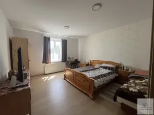 Prodej vícegeneračního domu, Karlovy Vary, Fr. Halase, 226 m2