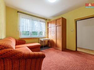 Prodej bytu 3+1, Nová Role, 1. máje, 69 m2