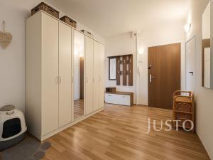 Prodej bytu 3+1, Ústí nad Labem - Střekov, Tolstého, 65 m2