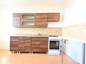 Pronájem bytu 1+1, Litvínov, Tylova, 35 m2