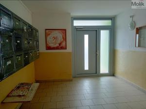 Prodej bytu 2+1, Chomutov, Stavbařská, 57 m2