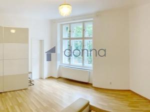 Pronájem bytu 2+1, Praha, Ševčíkova, 74 m2