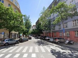 Pronájem bytu 2+1, Praha, Ševčíkova, 74 m2