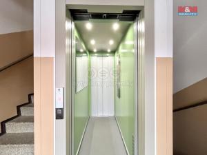 Pronájem bytu 1+1, Desná - Desná II, Krátká, 35 m2