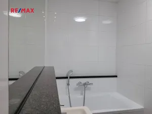 Pronájem bytu 2+kk, Praha - Strašnice, Nad Primaskou, 54 m2