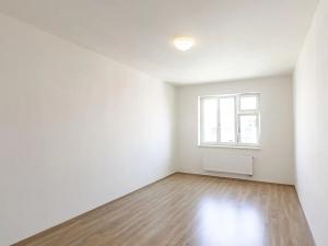 Pronájem bytu 2+kk, Praha - Vršovice, Rybalkova, 45 m2