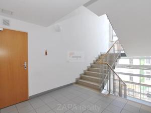 Pronájem bytu 1+kk, Praha - Libeň, Kurta Konráda, 25 m2