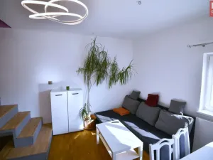 Prodej bytu 2+kk, Olomouc, Dolní náměstí, 61 m2