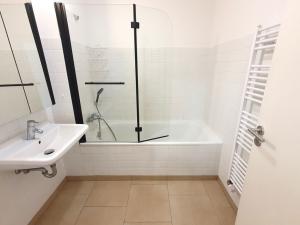 Pronájem bytu 2+kk, Dobříš, U Pivovaru, 50 m2