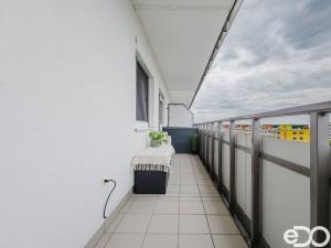 Pronájem bytu 3+kk, Praha, Hornoměcholupská, 65 m2